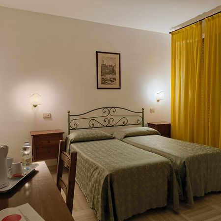 Hotel I Platani Siena Luaran gambar