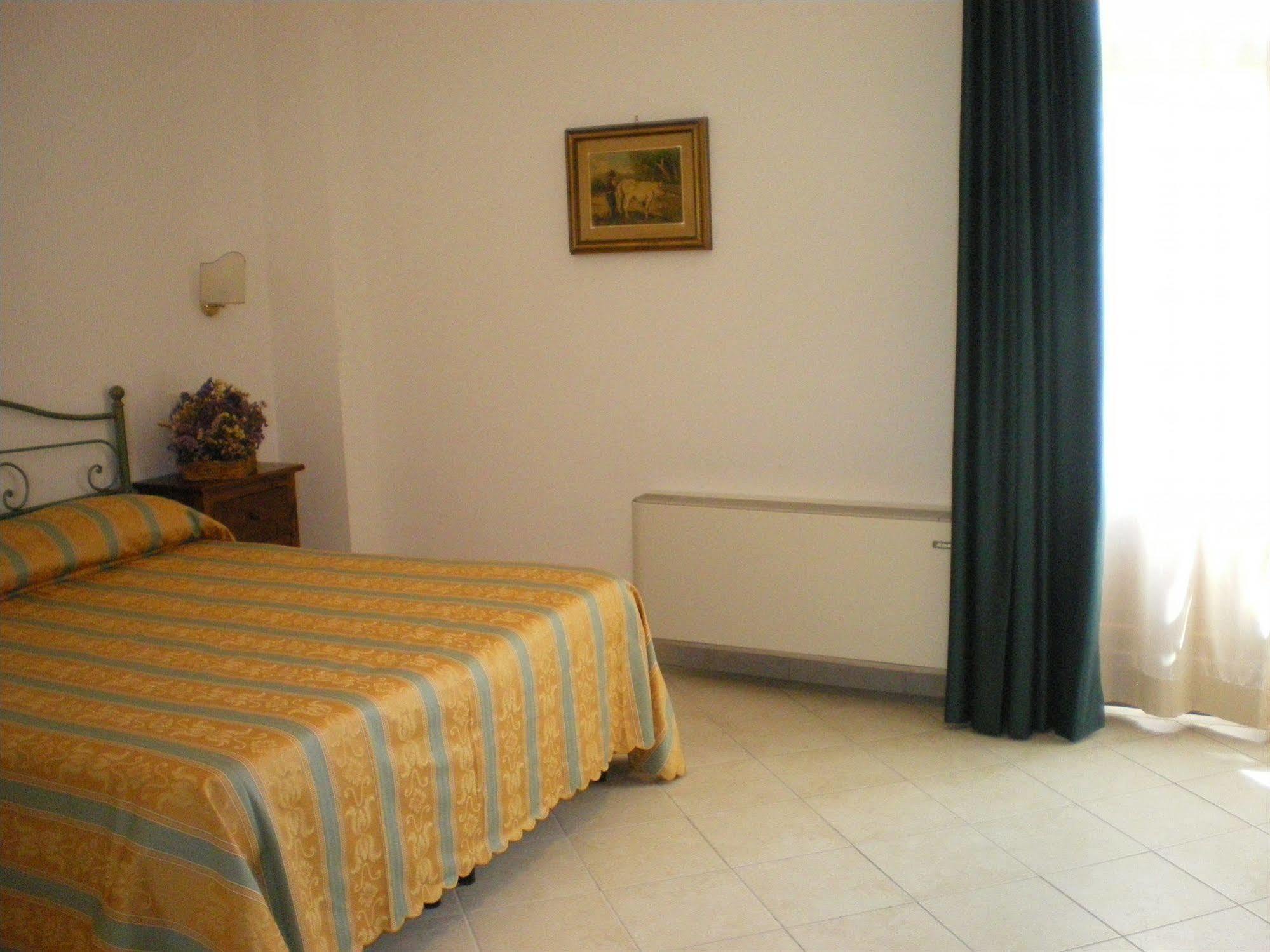 Hotel I Platani Siena Luaran gambar